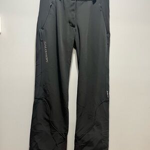 Salomon Women's‎ Ski Snow Black Pants  Size 8 Lightweight. 40312.Small defect